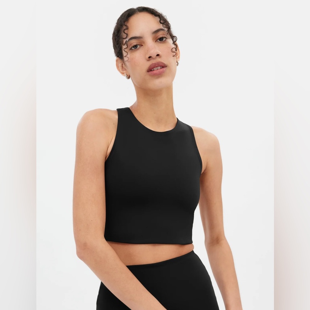 🎁NWT Girlfriend Collective Black Dylan Tank Bra Size XL